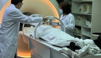 肿瘤科率先开展鼻咽癌放疗磁共振模拟定位