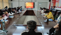 第四临床学院各教研室举行师生座谈会