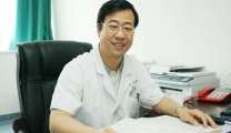 【荆楚网 】“金刀奖”得主王志维教授：三天完成6例复杂心脏手术