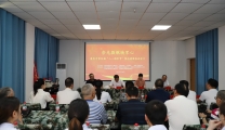 崇光微燃映军心  拥军义诊进家门