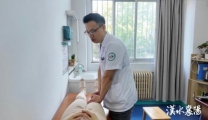 【汉水襄阳】【健康小贴士】户外登山 注意保护膝关节