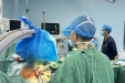 【国庆我在岗⑰】手术室里不停歇，坚守“医”线护健康