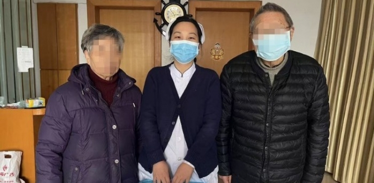 “足”不出户   护理到家
