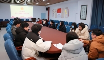 “青”心畅谈   共“话”未来