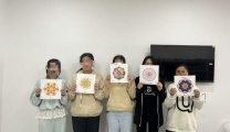 携手同行，共筑希望