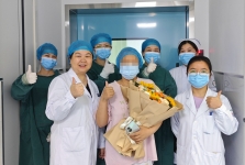备份生命“火种”，41岁白血病女子重启“源代码”